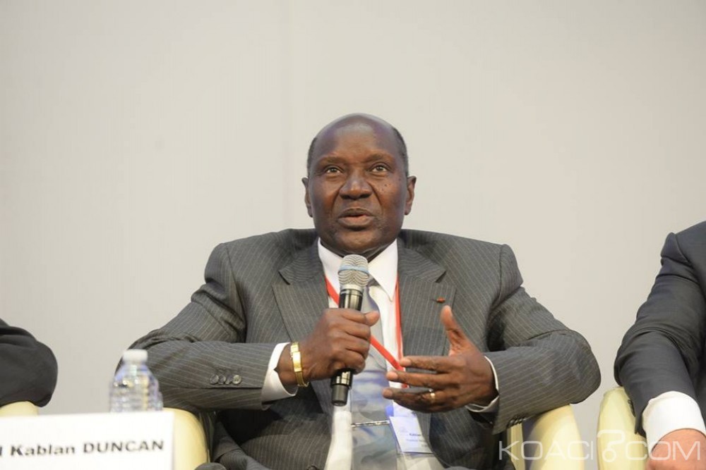Côte d'Ivoire: Duncan représente Ouattara aux 52ème Assemblées annuelles de la BAD en Inde
