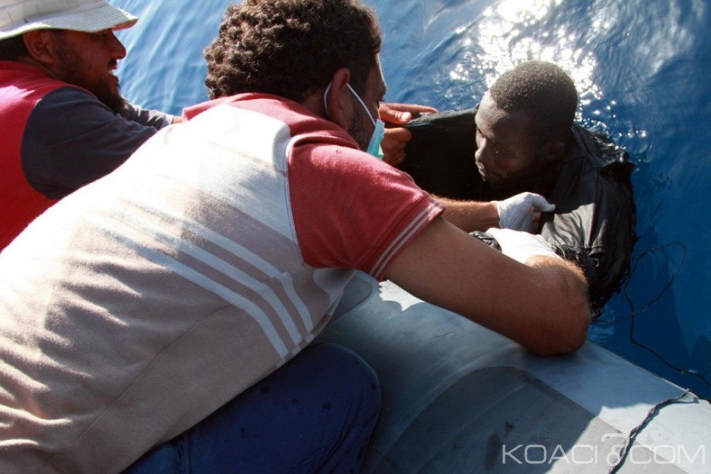Libye: Des dizaines de migrants auraient disparu en mer au large