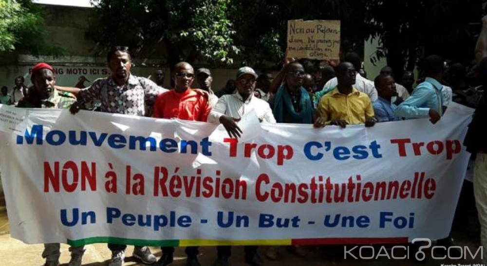 Mali: «Marche trop c'est trop», 10 manifestants opposés au référendum blessés à  Bamako