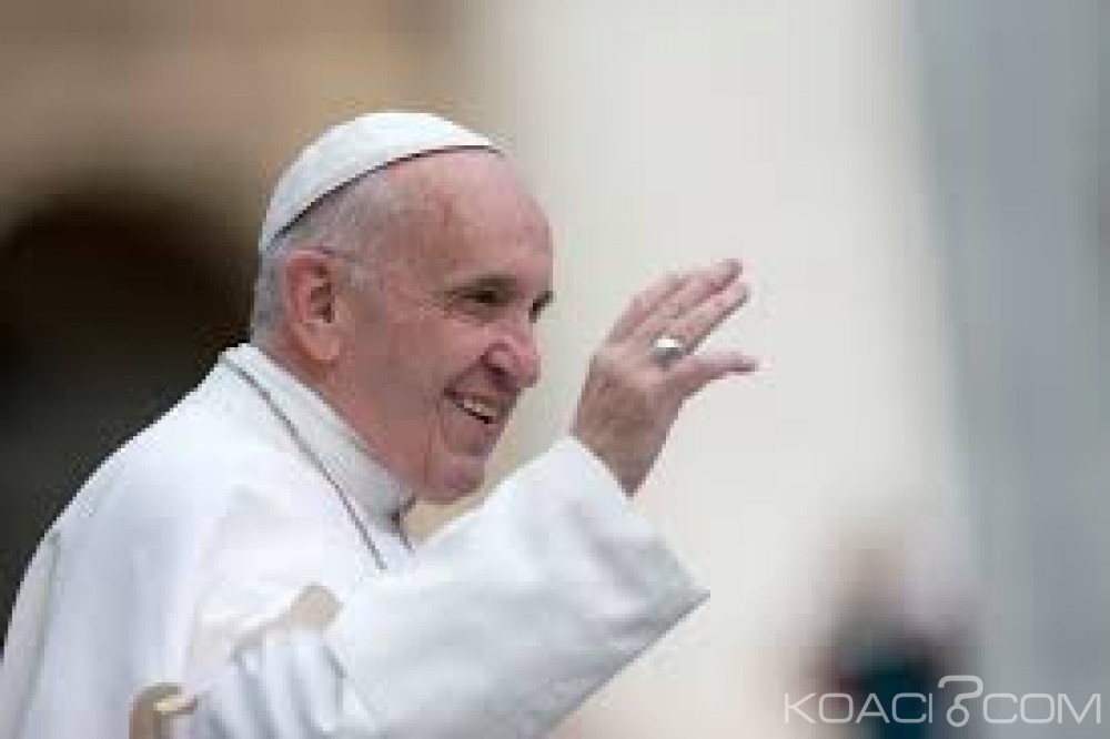 Nigeria: Le pape François menace de destituer des prêtres rebelles