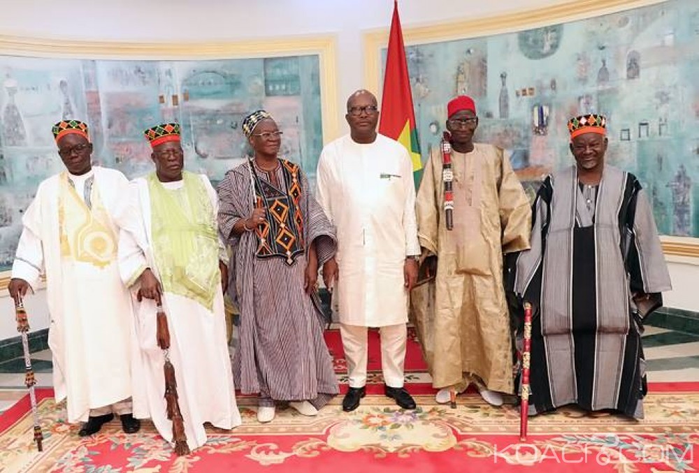 Burkina Faso: Les rois traditionnels discutent de la gestion du «pouvoir local» avec le président Kaboré