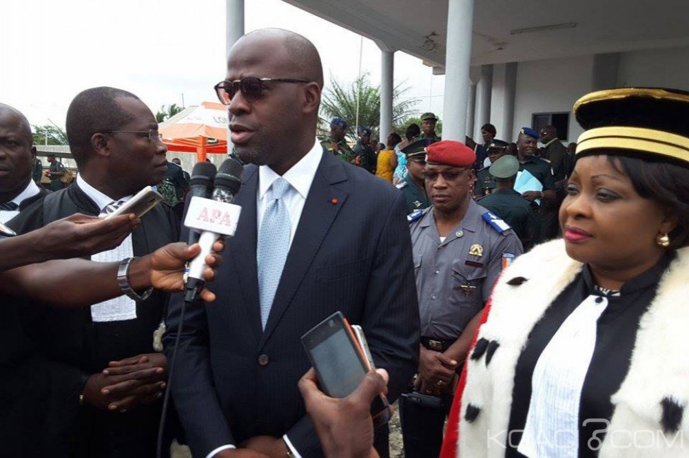 Côte d'Ivoire: Tribunal militaire, Donwahi n'évoquent pas les procès mais demande la fin «bizutages»