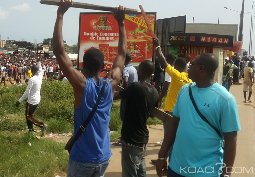 Côte d'ivoire: Attecoubé, un microbe est lynché à  mort, ses camarades sement la panique