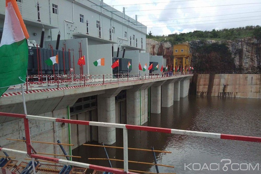 Côte d'Ivoire: Ouattara s'envole pour Addis-Abeba et est annoncé à  Soubré en octobre pour l'inauguration du barrage hydroélectrique