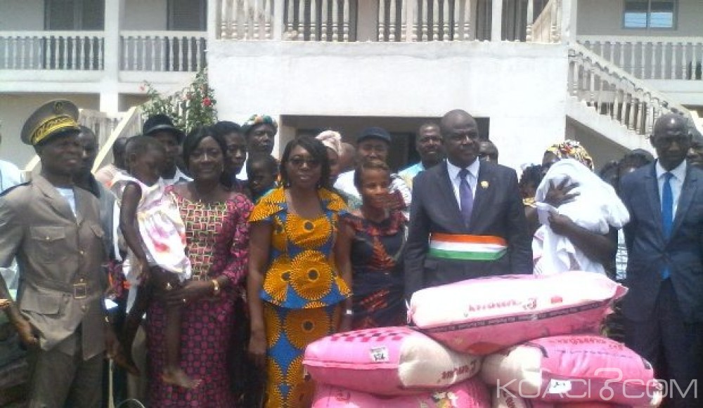 Côte d'Ivoire: Divo, des familles sinistrées par la récente forte pluie, soulagées par le ministère de la solidarité