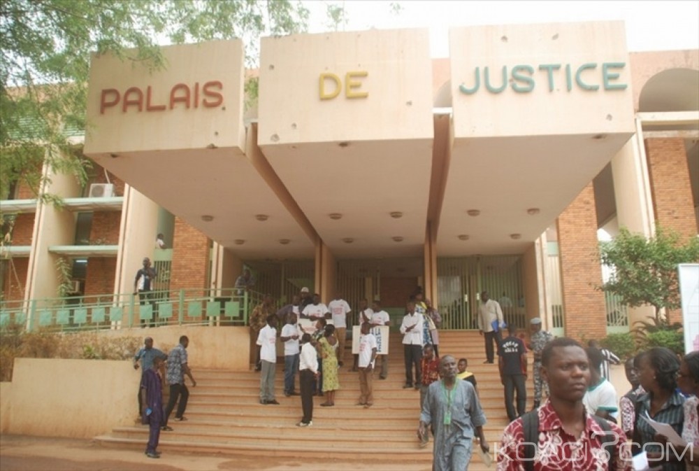 Burkina Faso: A 36 ans, il tabasse sa propre mère et écope d'un an de prison