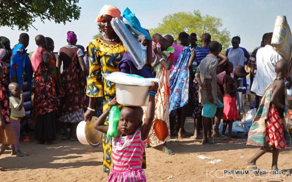 Nigeria:  Attaque suicide contre un camp de déplacés près de Maiduguri, 3 morts et 17 blessés