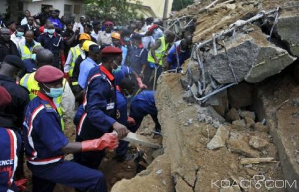 Nigeria:  Un immeuble s'effondre à  Lagos après de fortes pluies , huit morts