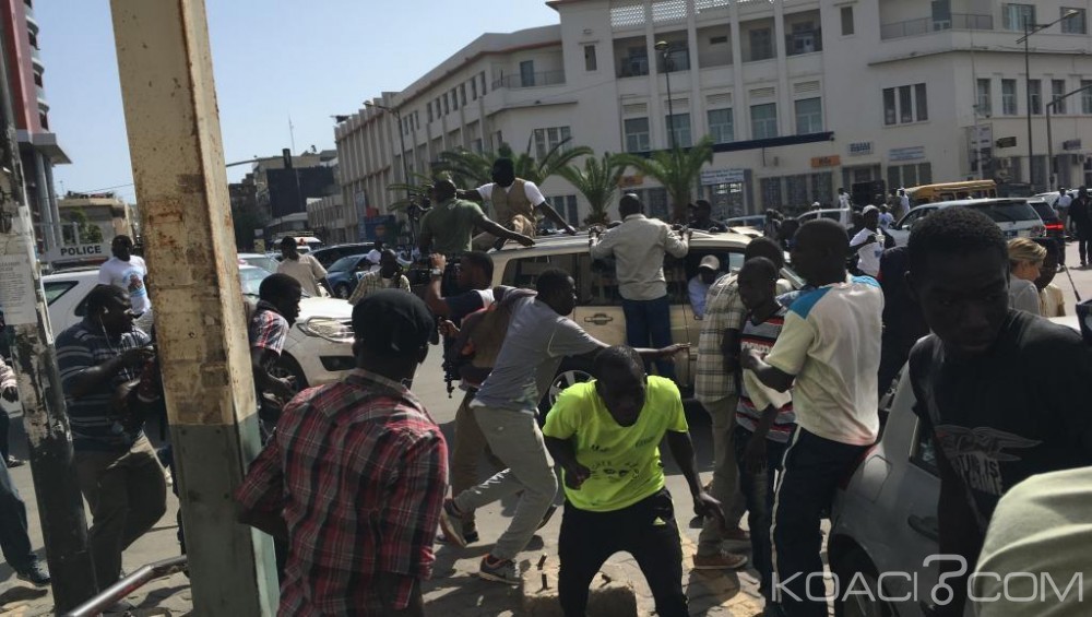 Sénégal: L'opposition déchire le document du Conseil constitutionnel, vers un scrutin législatif de tous les dangers