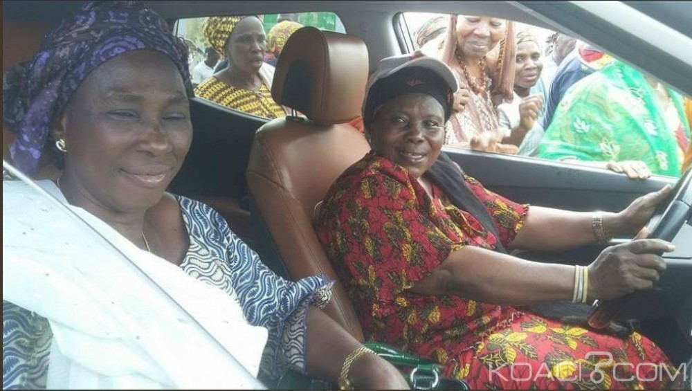 Côte d'Ivoire : Guillaume Soro offre des bons de permis de conduire à  la jeunesse de sa localité et un véhicule  à  sa suppléante