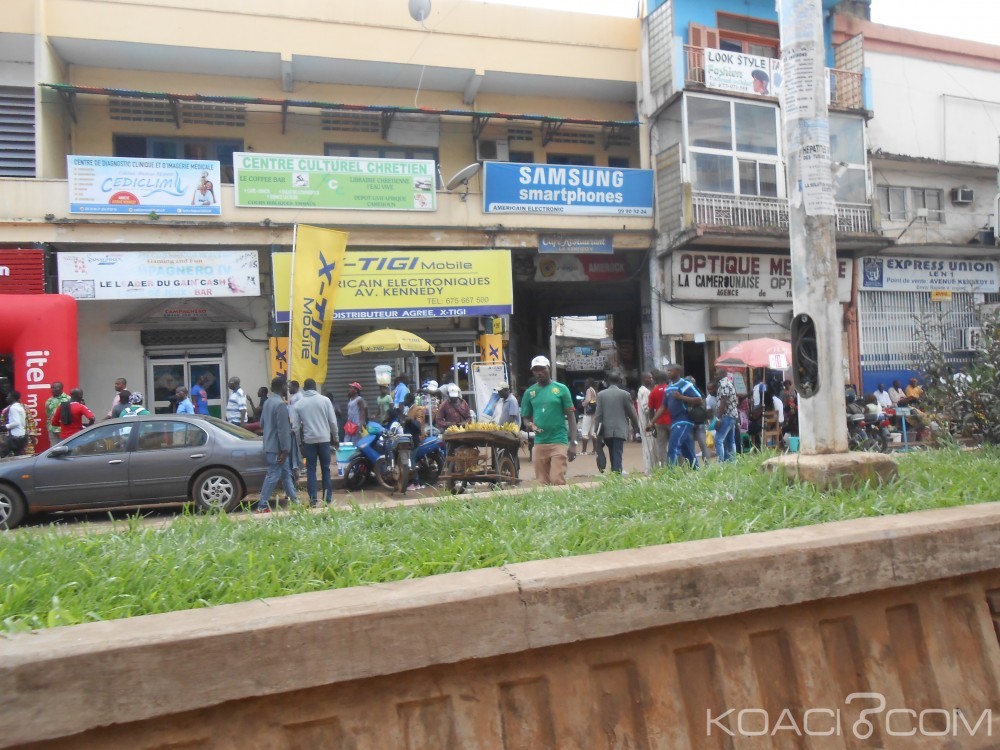 Cameroun: Avenue Kennedy: Enfants de la rue, voleurs à  la tire qui sèment la terreur