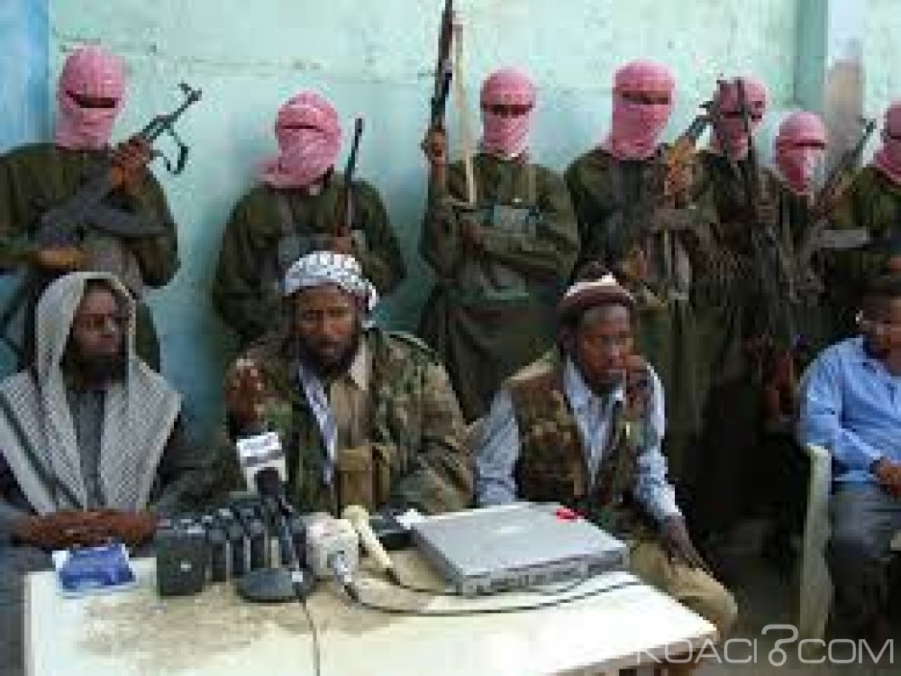 Somalie: 10 soldats tués dans  l'attaque de leur camp par des combattants d'Al Shabab
