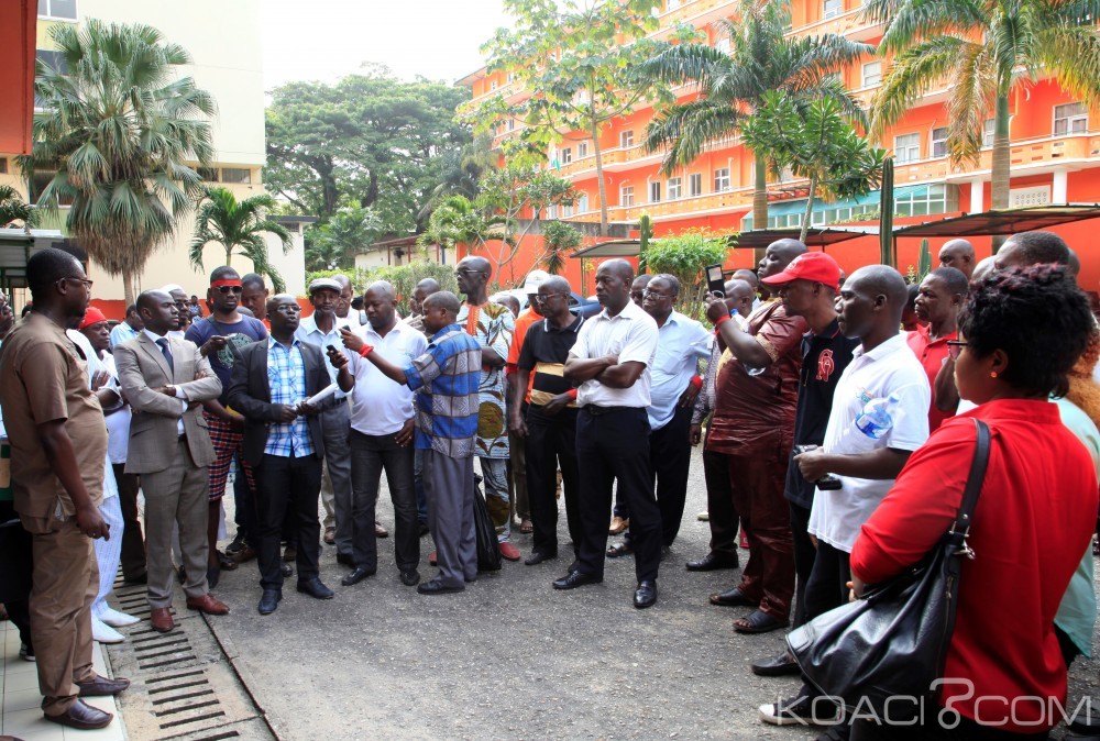 Côte d'Ivoire: Grève à  l'Agence Emploi Jeunes, les agents reprennent le travail
