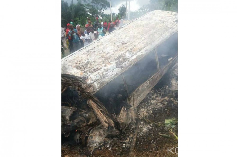 Gabon: Drame à  Kango, un bus explose, de nombreux morts, la nation en deuil
