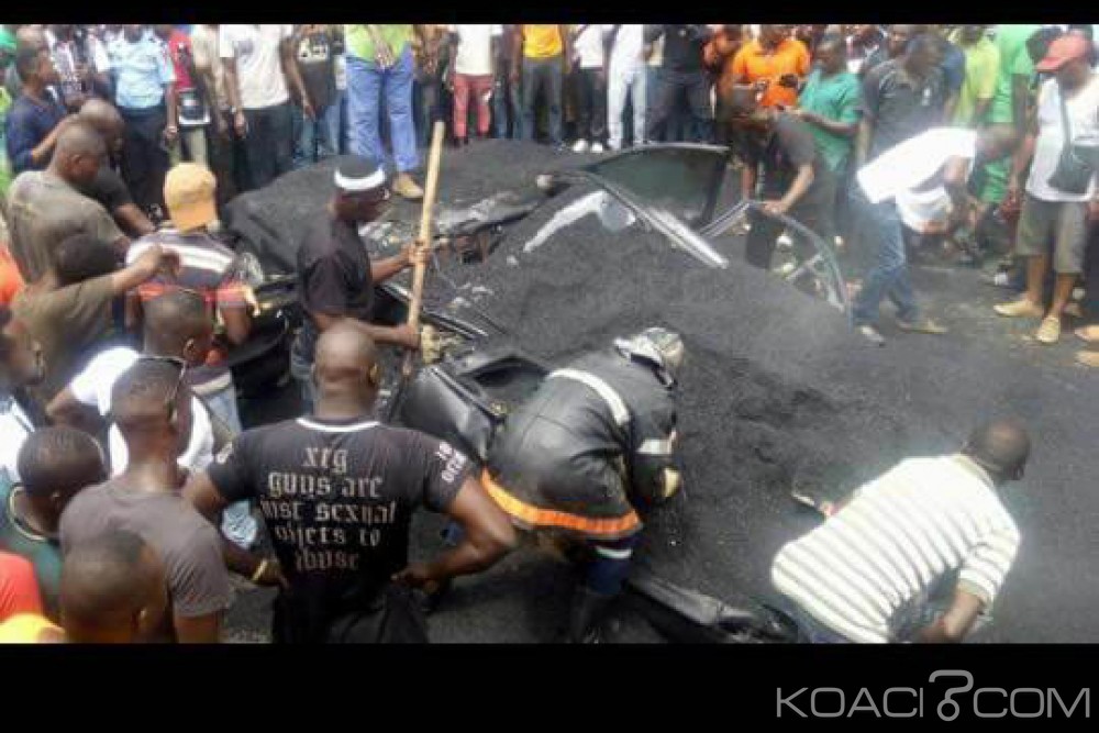 Côte d‘Ivoire: Un camion benne déverse du bitume sur une voiture à  Cocody, un mort
