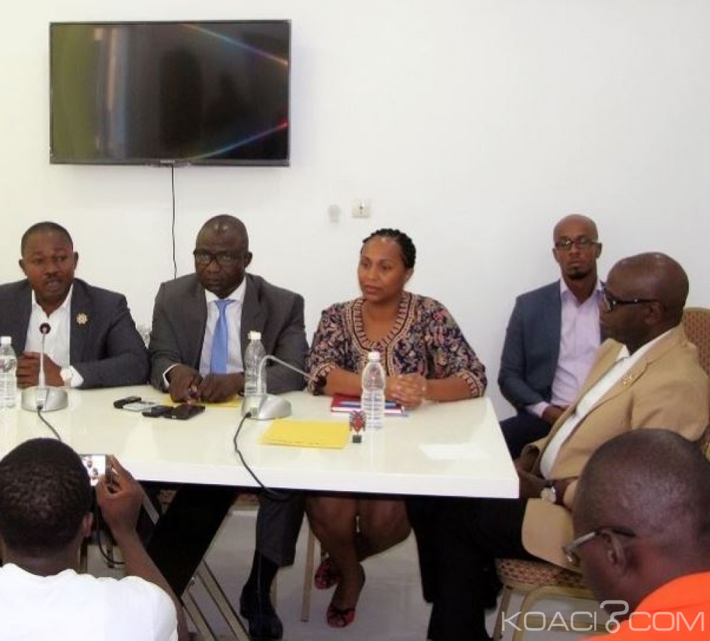 Côte d'Ivoire: Assemblée nationale, report du débat sur le phénomène des « microbes », réaction de Yasmina Ouegnin