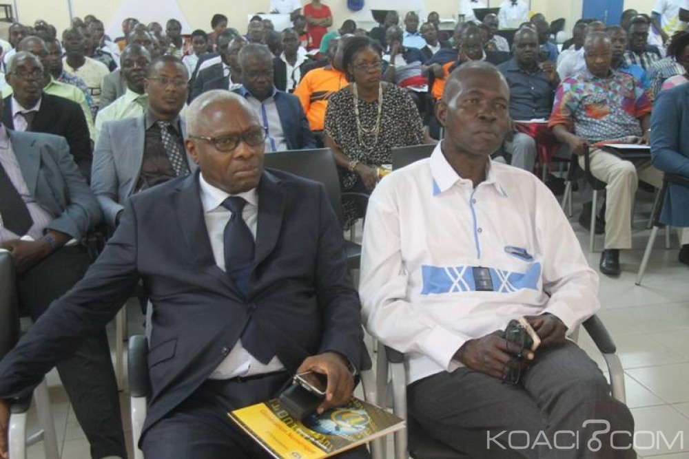 Côte d'Ivoire: Education, des élèves des établissements secondaires privés et publics en compétition pour le «Challenge génération numérique »