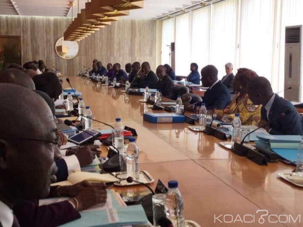 Côte d'Ivoire:  Le Gouvernement aborde les situations susceptibles de troubler la quiétude des populations et annonce la poursuite de l'opération Épervier 3