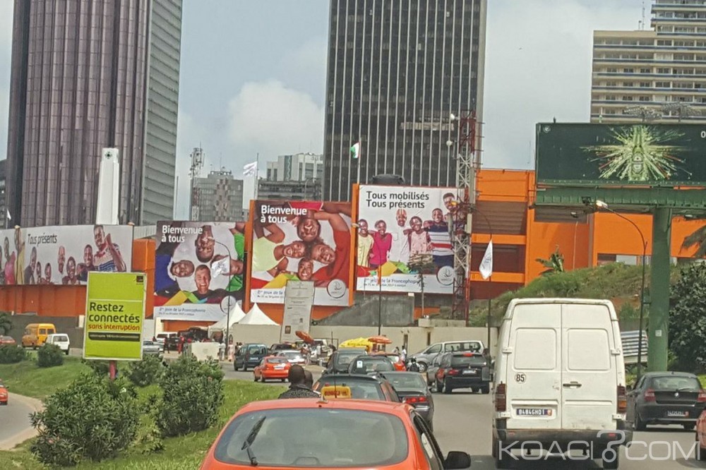 Côte d'Ivoire: Ivre, un jeune homme meurt électrocuté sur un panneau publicitaire