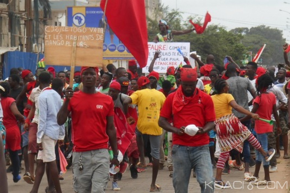 Togo: Manifestants de l'opposition sous la pluie et sous le soleil pour la «C92»