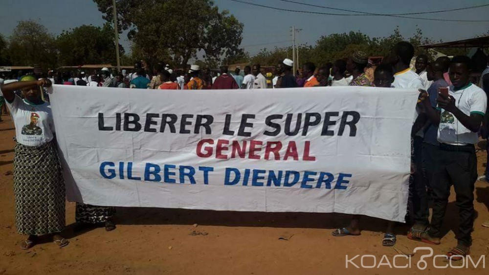 Burkina Faso: Des manifestants réclament la tenue d'un procès équitable ou la libération du général Diendéré