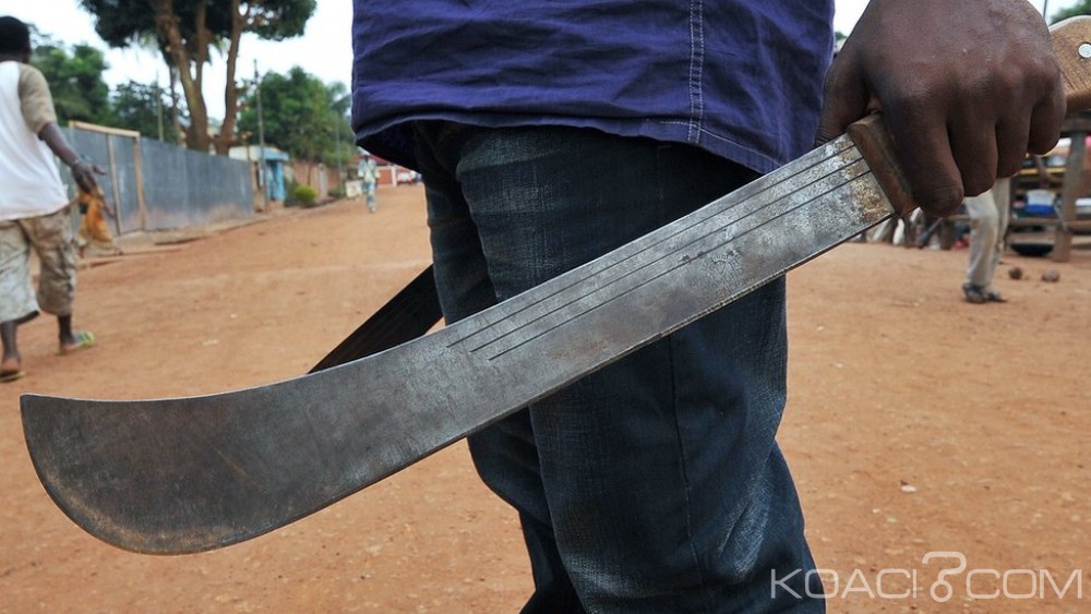 Nigeria: Un fou attaque une école  et taillade trois enfants à  la machette