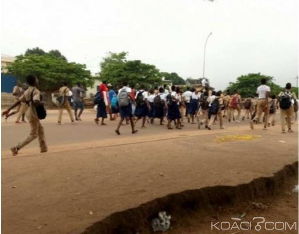 Côte d'Ivoire: Yamoussoukro gagnée par la protestation, les cours interrompus par les élèves