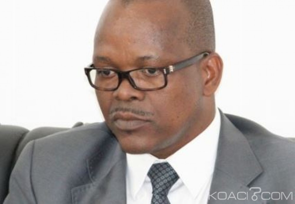 Côte d'Ivoire: Alain Lobognon brièvement interpellé avant de prendre l'avion