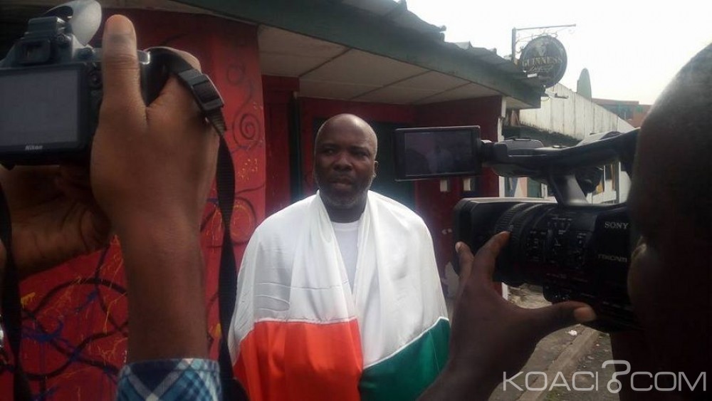 Côte d'Ivoire: Pour la libération des prisonniers, l'ex député Kacou Gnangbo a fait sa marche de Treichville au Plateau