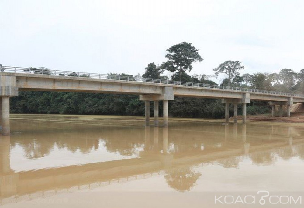 Côte d'Ivoire: Ouattara inaugure le pont de Bettié pour favoriser les échanges avec le Ghana