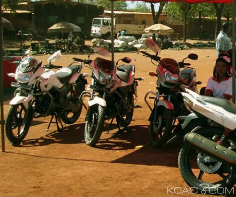Burkina Faso: Des militaires tabassent des filles de joie après le vol d'une moto dans un bordel