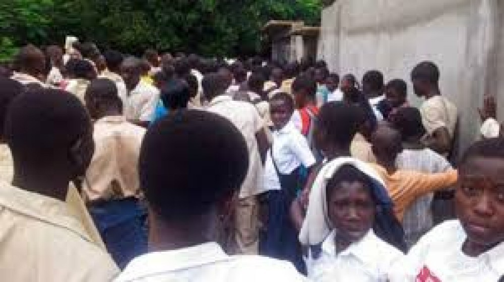 Côte d'Ivoire: Alépé, un proviseur exige le paiement de 1500 F CFA par élève pour autoriser la reprise des classes effective depuis le 08 janvier dernier