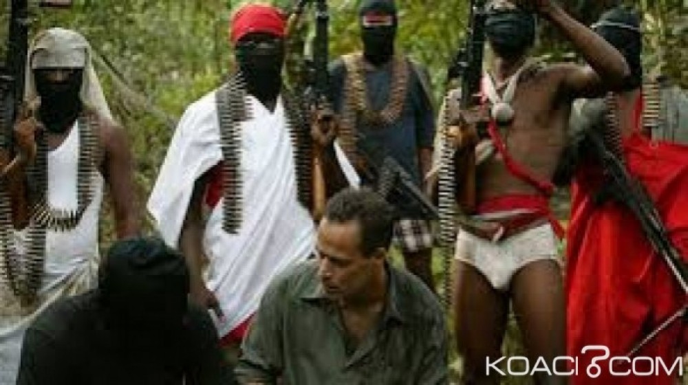 Nigeria: Deux Canadiens et deux Américains kidnappés  dans le centre