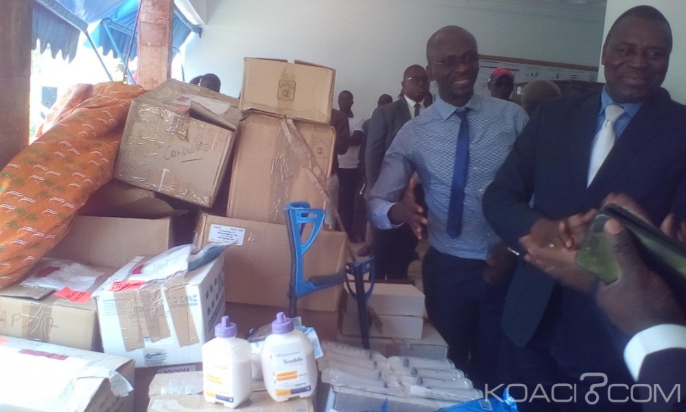 Côte d'Ivoire: Bouaké, santé, don de matériel  médical à  l'ONG HAI-CI
