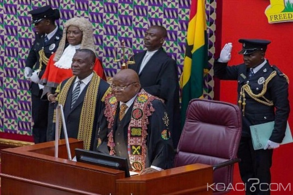 Ghana:  Professeur Mike Oquaye au poste de Président intérimaire