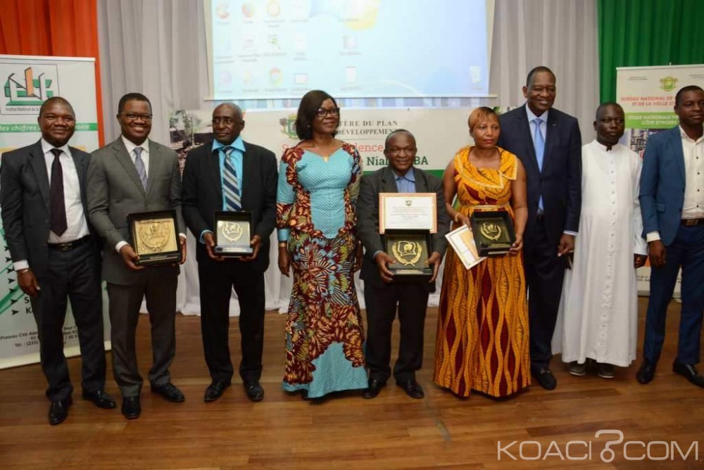 Côte d'Ivoire: Les meilleurs promoteurs du développement communautaire récompensés par Nialé Kaba