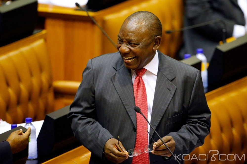 Afrique du Sud: Zuma poussé  à  la porte, Cyril Ramaphosa prend le relai et promet de combattre la corruption