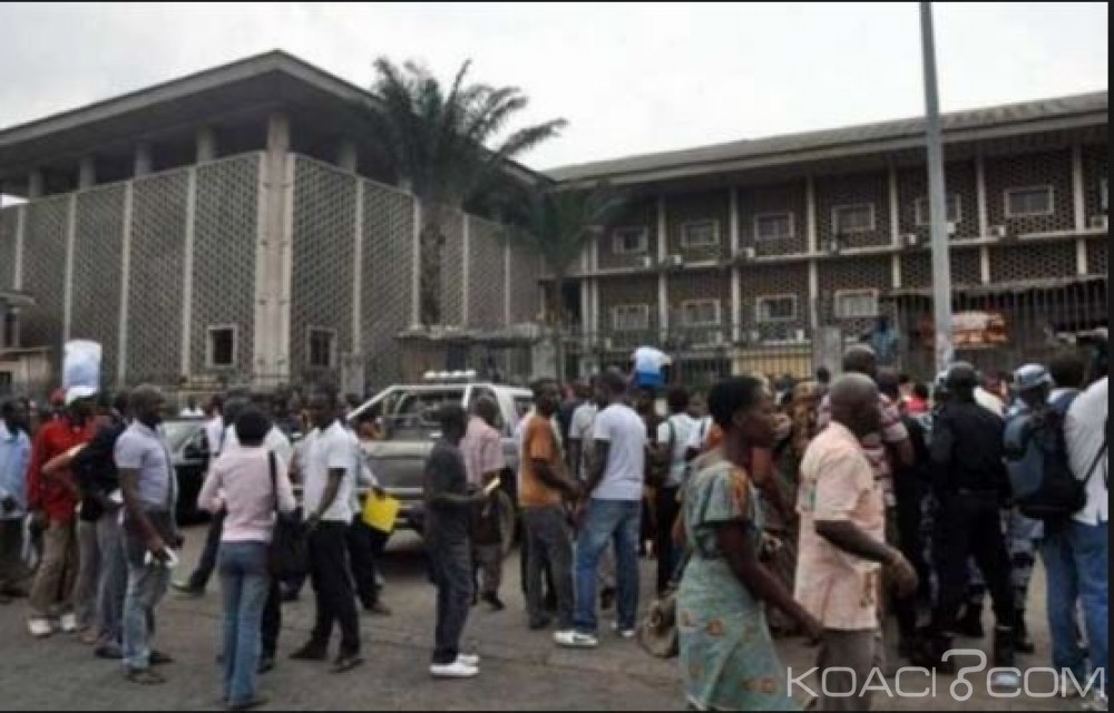 Côte d'Ivoire: La femme déférée devant le parquet pour diffamation contre un agent de police, libérée