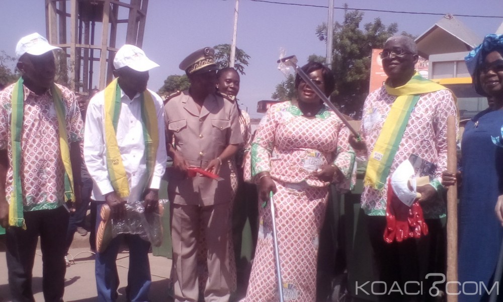 Côte d'Ivoire: Bouaké, opération grand ménage, Anne Ouloto, «Aujourd'hui quand on rentre dans une ville, ce sont les ordures qui vous accueillent et qui vous disent au revoir»