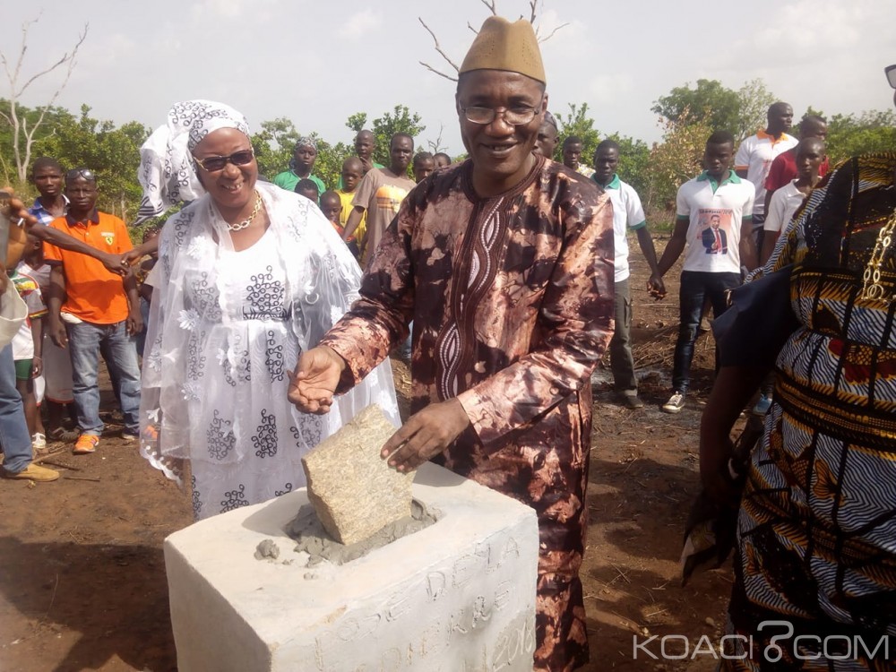Côte d'Ivoire: Worofla, le député de Séguéla aux populations, «je suis touché par le fait qu'elle-même prennent l'initiative de construire des équipements de proximité»
