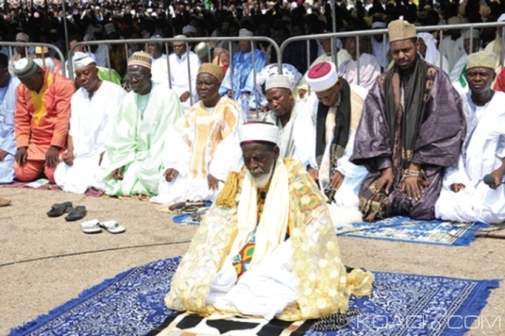 Ghana: Les musulmans rejettent l'appel à  la prière par SMS
