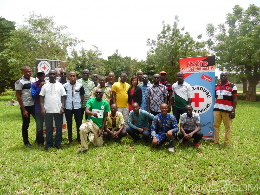 Côte d'Ivoire: Bouaké, la Croix-Rouge forme 20 journalistes sur le secourisme