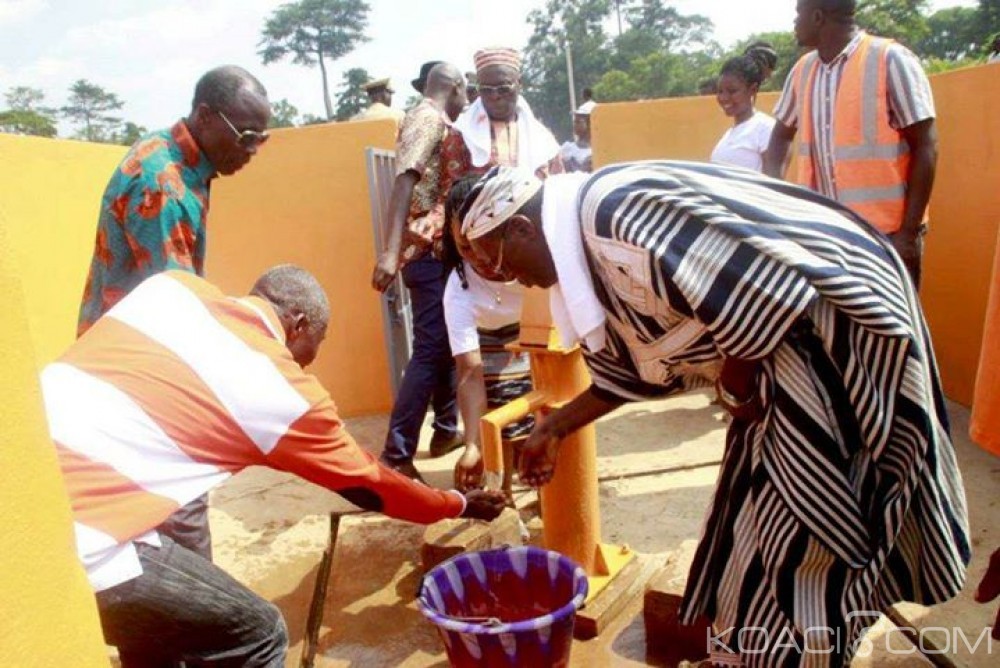 Côte d'Ivoire: La Fondation Orange inaugure deux projets village à  Kouepleu et d'Ouyably-Gnondron