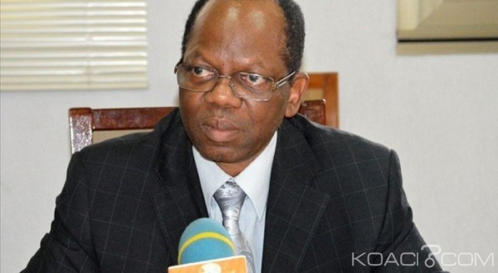 Côte d'Ivoire : Universités de Cocody, les enseignants  exigent  le départ  du président et annoncent  une grève de trois jours