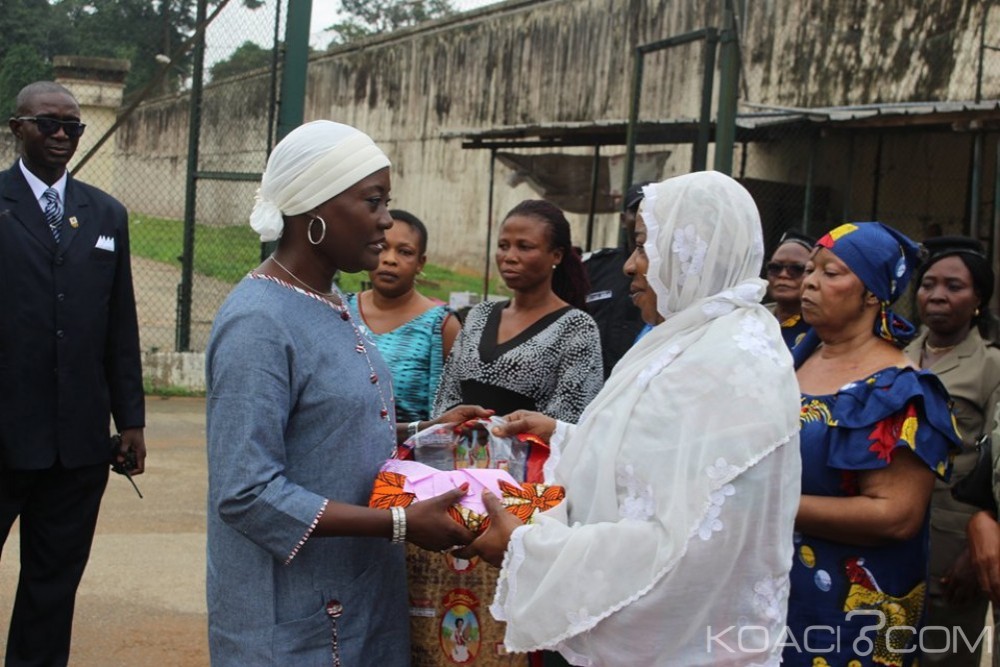 Côte d'Ivoire: MACA, visite de soutien aux prisonnières à  la veille de la fête des mères, Mariatou Koné annonce la construction d'une prison dédiée aux femmes