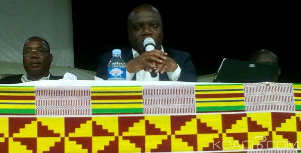 Côte d'Ivoire: Bouaké, Mesmin Comoé, « Après mon mandat, je m'en vais. Les gens qui aiment créer Fan Club de troisième mandat, je n'en aurais pas besoin »