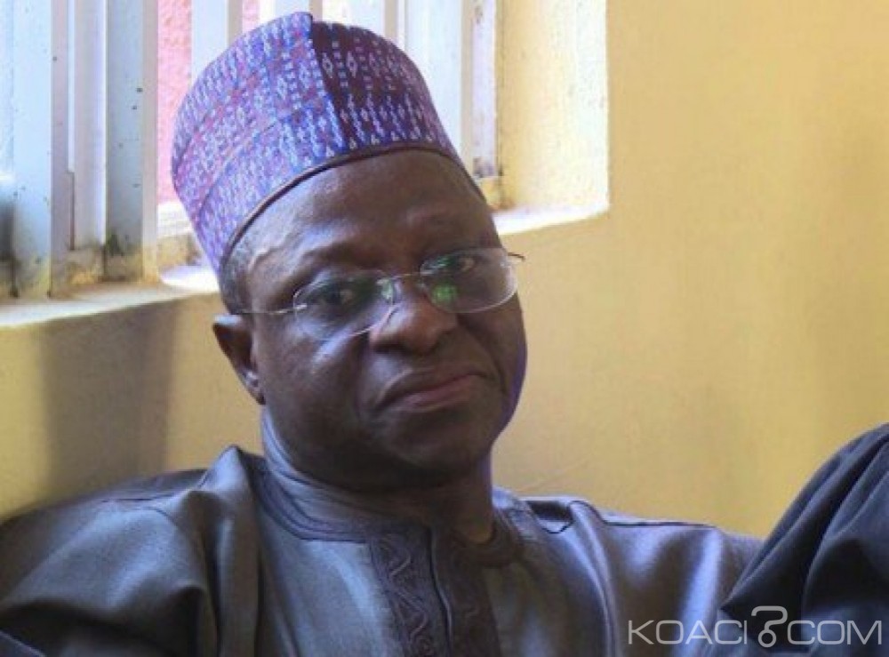 Nigeria:  Un sénateur condamné à  14 ans de prison pour  avoir détourné des millions de dollars