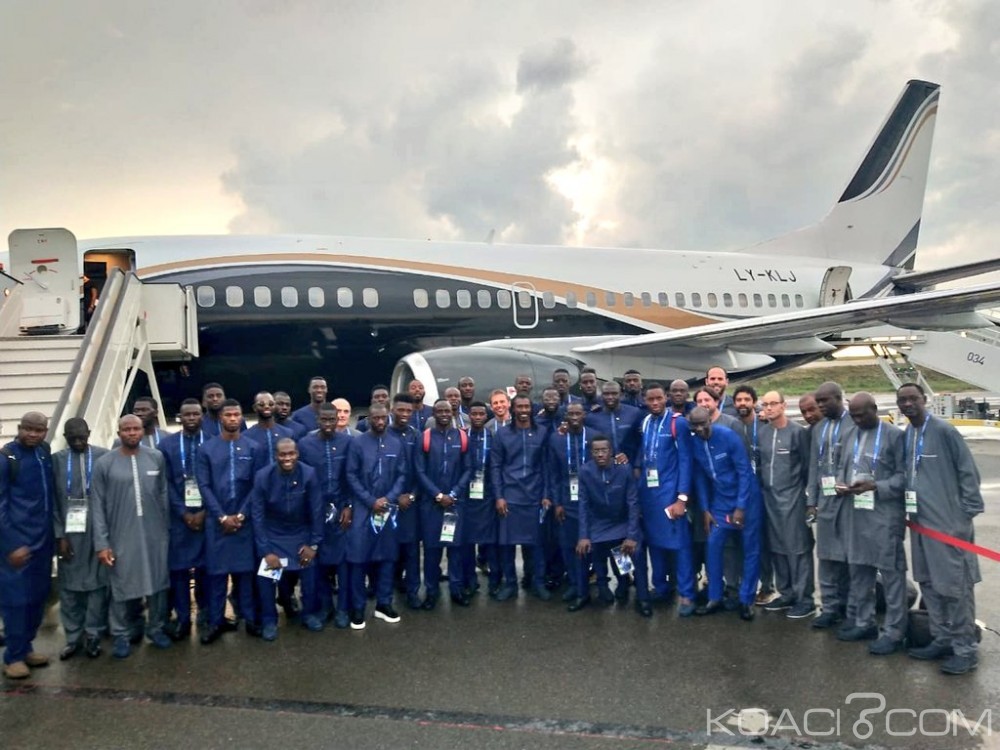 Sénégal: Mondial 2018, les Lions en Russie en tenue traditionnelle, Sadio Mané «Tsar» chez Poutine