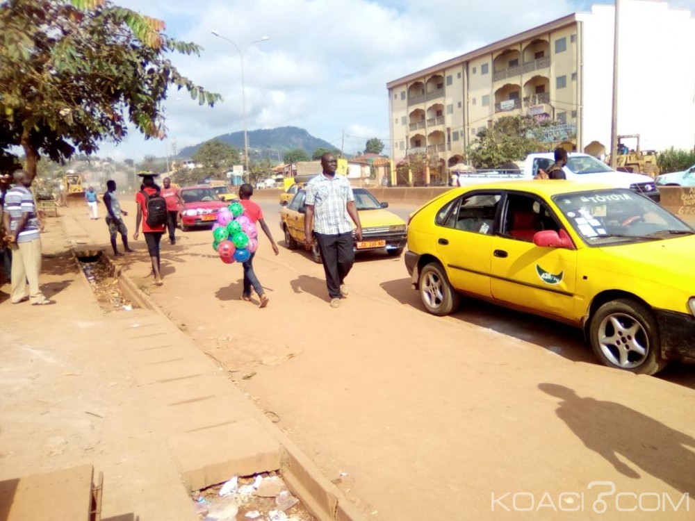Cameroun: Des jeunes élèves privés de vacances pour préparer leur rentrée scolaire
