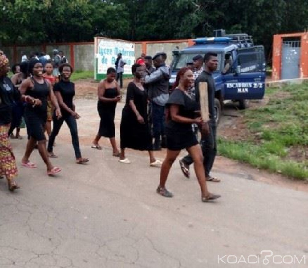 Côte d'Ivoire: Après le meurtre qui secoue la ville, les femmes crient leur colère contre les burkinabé à  Bangolo